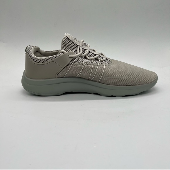 NWT Loyalty & Faith Grey Sneakers - Picture 4 of 8